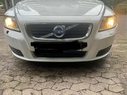 Weiß Gebraucht 2012 Volvo V50 R-Design Pro Kombi | 6.500 € (Etwas zu teuer)
