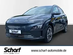 Schwarz Gebraucht 2022 Hyundai Kona Trend SUV | 21.790 € (Teuer)