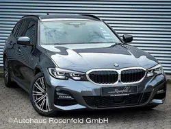 B39mineral grey metallic Gebraucht 2021 BMW 320 M Sport Kombi | 33.690 € (Superpreis)