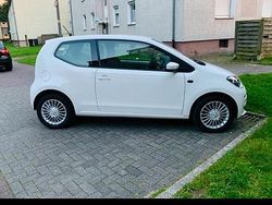 Weiß Gebraucht 2014 VW up! Kleinwagen | 3.495 € (Teuer)