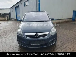 Blau Gebraucht 2006 Opel Zafira Cosmo Van / Kleinbus | 790 € (Superpreis)