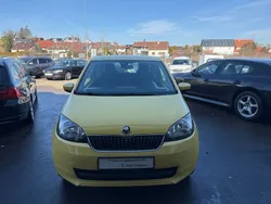 Gelb Gebraucht 2015 Skoda Citigo Ambition Kleinwagen | 4.800 € (Fairer Preis)