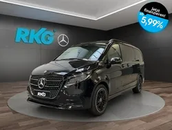 Schwarz Gebraucht 2024 Mercedes V300 Avantgarde Van / Kleinbus | 79.490 € (Fairer Preis)