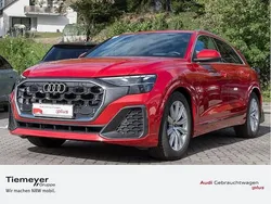 Chilirot metallic Gebraucht 2025 Audi Q8 Ambiente SUV | 74.790 € (Etwas zu teuer)