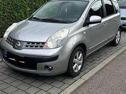 Grau Gebraucht 2006 Nissan Note Acenta Van / Kleinbus | 3.700 € (Etwas zu teuer)