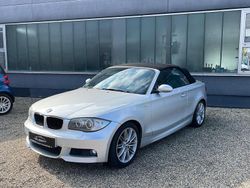Silber Gebraucht 2009 BMW 118 Cabriolet Sport Line Cabrio | 9.900 € (Etwas zu teuer)