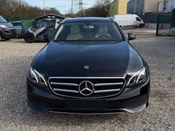 Schwarz/baltic black Gebraucht 2019 Mercedes E200 Kombi | 24.950 € (Fairer Preis)