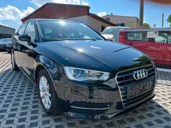 Schwarz Gebraucht 2015 Audi A3 Sportback Attraction Limousine | 7.500 € (Superpreis)