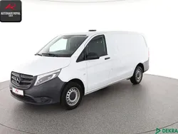 Weiß Gebraucht 2021 Mercedes Vito Van / Kleinbus | 25.880 € (Superpreis)
