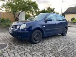 Blau Gebraucht 2002 VW Polo Basis Limousine | 1.700 € (Fairer Preis)