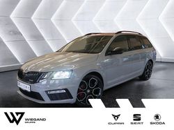 Grau Gebraucht 2020 Skoda Octavia RS Limousine | 21.674 € (Etwas zu teuer)