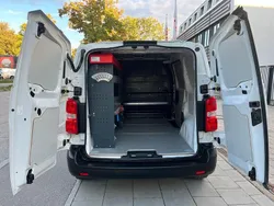 Weiß Gebraucht 2020 Opel Vivaro Van | 16.950 € (Superpreis)