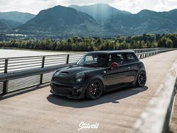 Schwarz Gebraucht 2008 Mini John Cooper Works Coupé Coupé | 11.899 €