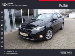 Mysticschwarz 209 Gebraucht 2014 Toyota Auris Comfort Kombi | 10.490 € (Fairer Preis)