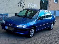 Blau Gebraucht 1996 Peugeot 306 Limousine | 1.750 € (Etwas zu teuer)