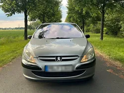 Grau Gebraucht 2003 Peugeot 307 Kleinwagen | 1.100 € (Guter Preis)