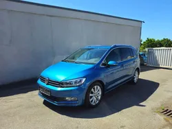 Blau Gebraucht 2017 VW Touran Highline Van / Kleinbus | 17.990 € (Superpreis)
