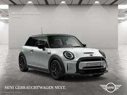Weiß Gebraucht 2022 Mini Cooper SE Kleinwagen | 19.906 € (Etwas zu teuer)