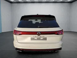 Blau Neu 2025 VW Touareg SUV | 91.499 €