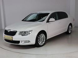 Weiß Gebraucht 2013 Skoda Superb Ambition Limousine | 6.790 € (Fairer Preis)