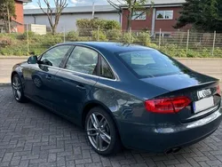 Grau Gebraucht 2009 Audi A4 Limousine | 9.499 € (Etwas zu teuer)