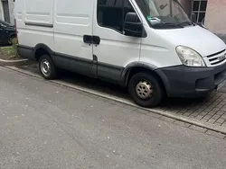 Weiß Gebraucht 2009 Iveco Daily Van / Kleinbus | 4.500 €