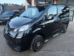Schwarz Gebraucht 2015 Nissan NV200 Tekna Van / Kleinbus | 8.999 € (Superpreis)