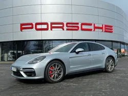 Silber Gebraucht 2016 Porsche Panamera Turbo Limousine | 86.000 €