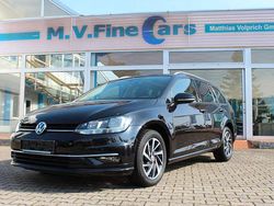 Schwarz Gebraucht 2017 VW Golf VII Sound Kombi | 13.800 € (Fairer Preis)