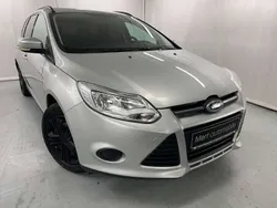 Polar silber (metallic) Gebraucht 2012 Ford Focus Trend Kombi | 4.890 € (Fairer Preis)