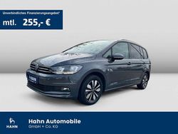 Grau Gebraucht 2024 VW Touran Move Van / Kleinbus | 32.399 € (Guter Preis)
