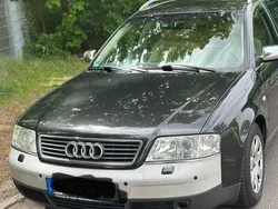 Schwarz Gebraucht 1999 Audi A6 Kombi | 1.500 €