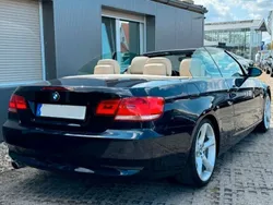 Blau Gebraucht 2009 BMW 320 Cabriolet Sport Line Cabrio | 16.000 € (Fairer Preis)