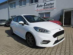 Frozen white Gebraucht 2018 Ford Fiesta ST-Line Kleinwagen | 10.890 € (Fairer Preis)