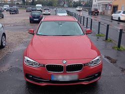 Rot Gebraucht 2017 BMW 320 Kombi | 15.750 €