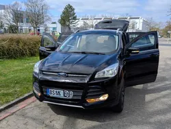 Schwarz Gebraucht 2016 Ford Kuga SYNC Edition SUV | 12.500 € (Guter Preis)