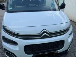 Weiß Gebraucht 2022 Citroën Berlingo PureTech Van / Kleinbus | 20.000 € (Fairer Preis)