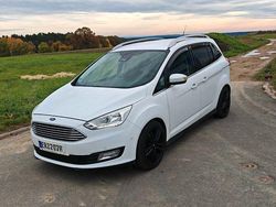Weiß Gebraucht 2016 Ford Grand C-Max Titanium Van / Kleinbus | 9.250 € (Etwas zu teuer)