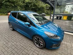 Blau Gebraucht 2019 Ford Fiesta ST Kleinwagen | 15.500 € (Guter Preis)