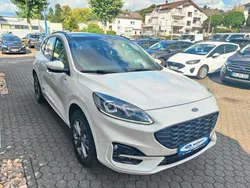 Arktisweiß (metallic) Gebraucht 2022 Ford Kuga ST-Line X SUV | 29.990 € (Etwas zu teuer)