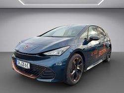 Blau (blau / aurora blue) Gebraucht 2025 Cupra Born Kleinwagen | 36.990 € (Fairer Preis)