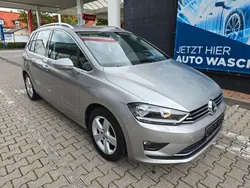 Silber Gebraucht 2015 VW Golf Sportsvan Highline Van / Kleinbus | 11.900 € (Superpreis)