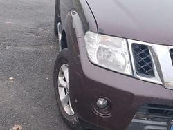 Braun Gebraucht 2010 Nissan Pathfinder SUV | 10.000 € (Guter Preis)