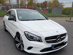 Weiß Gebraucht 2018 Mercedes CLA200 Shooting Brake Edition Kombi | 20.500 € (Fairer Preis)