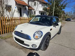 Weiß Gebraucht 2008 Mini Cooper Kleinwagen | 4.200 € (Guter Preis)