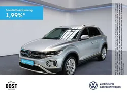 Pyritsilber metallic Gebraucht 2024 VW T-Roc Style SUV | 29.960 € (Guter Preis)