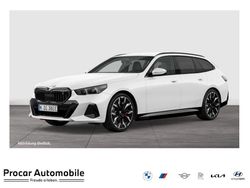 Weiß Neu 2025 BMW i5 M Sport Kombi | 81.990 € (Fairer Preis)
