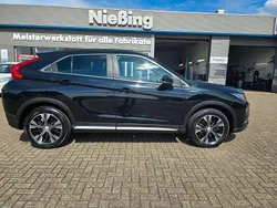 Schwarz Gebraucht 2020 Mitsubishi Eclipse Cross Spirit+ SUV | 17.980 € (Fairer Preis)