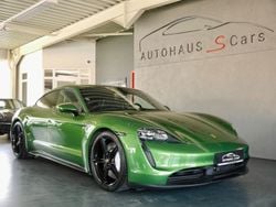 Grün Gebraucht 2020 Porsche Taycan 4S Performance Package Limousine | 62.950 € (Fairer Preis)