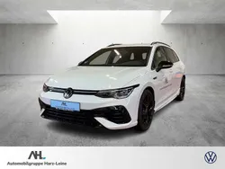 Weiß Gebraucht 2024 VW Golf VIII Sound Kombi | 43.500 € (Fairer Preis)